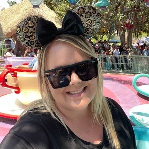 Meet your Posher, Danielle